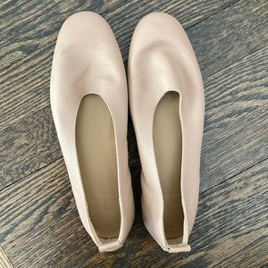 Everlane Day Glove flats Nude/ Tan sz 6.5